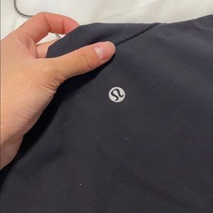 Lululemon cropped muscle tank top